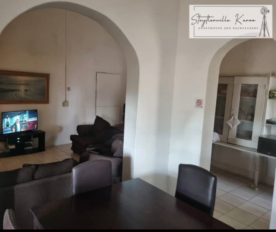 7 Bedroom Property for Sale in Steytlerville Eastern Cape